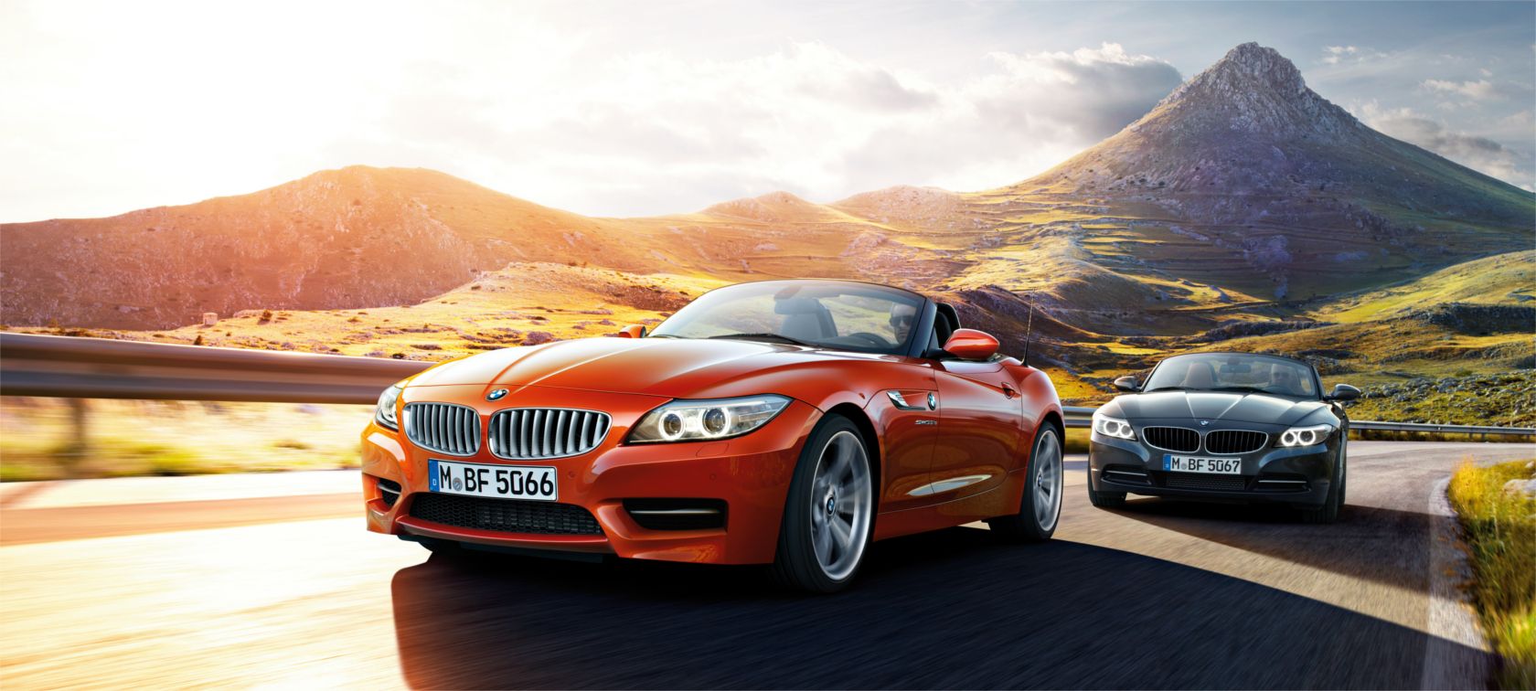 http://www.bmw.co.jp/content/dam/bmw/common/all-models/BMW%20Z4/Roadster/2013/At%20a%20glance/E89_StagePresentation_Ataglance.jpg/jcr:content/renditions/cq5dam.resized.img.1680.large.time1448243069169.jpg