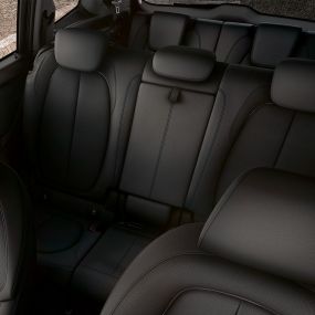 後部座席 BMW 2シリーズ グラン ツアラー 後部座席 BMW 2シリーズ グラン ツアラーF46 2018 インテリア