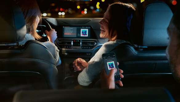 コネクテッド・コマンド。 BMW 3 シリーズ ツーリング、コネクテッド・コマンド