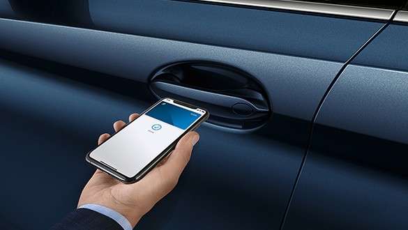 BMW Digital Key BMW 5 Series Sedan G30 BMW Digital Key BMW 5 Series Sedan G30 Facelift 2020