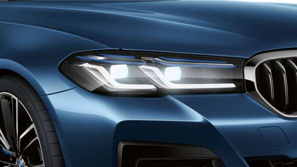 BMW レーザーライト BMW5シリーズセダンG30 BMWレーザー・ライトBMW5シリーズセダンG30Facelift2020Phytonic Blueクローズアップ前面