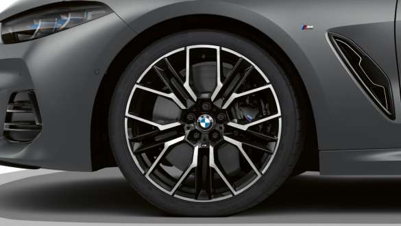 20" M light alloy wheels Double-spoke style 894 M the new BMW 8 Series Convertible G14 LCI Facelift 2022 BMW Individual Frozen Pure Grey metallic BMW M850i xDrive The new BMW 8 Series Convertible G14 LCI Facelift 2022 BMW Individual Frozen Pure Grey metallic BMW M850i xDrive 20" M light alloy wheels Double-spoke style 894 M