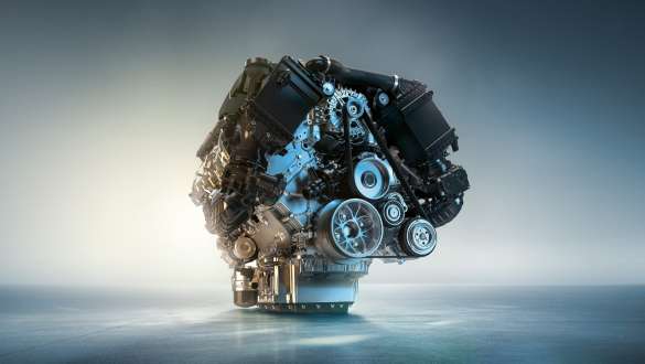 8 気筒 BMW ツインパワー・ターボ・ガソリン・エンジン BMW 8 シリーズ グラン クーペ、8 気筒 BMW ツインパワー・ターボ・ガソリン・エンジン