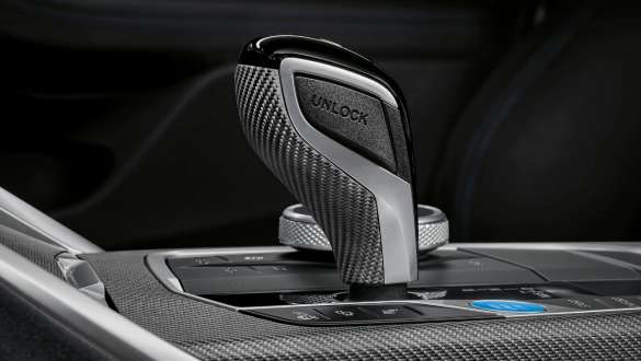 アルカンタラ製のM Performanceセレクター・レバー BMW i4 eDrive40 G26 電気自動車 2021 アルカンタラ製のM Performanceセレクター・レバー BMW i4 eDrive40 G26 電気自動車 2021