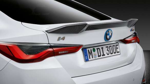 カーボン・ファイバー製のM Performanceリヤ・スポイラー BMW i4 M50 G26 電気自動車 2021 カーボン・ファイバー製のM Performanceリヤ・スポイラー BMW i4 M50 G26 電気自動車 2021