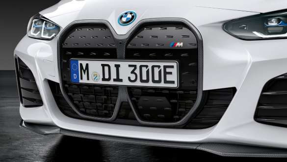 カーボン・ファイバー製のM Performancキドニー・グリル BMW i4 M50 G26 電気自動車 2021 カーボン・ファイバー製のM Performancキドニー・グリル BMW i4 M50 G26 電気自動車 2021