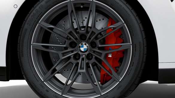 Mコンパウンド・ブレーキ、ハイグロス・レッド BMW M3 Competition G80 2020 BMW M3 Competition G80 2020 Mコンパウンド・ブレーキ、ハイグロス・レッド クローズアップ ホイール