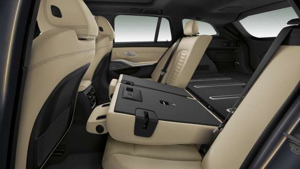 BMW M340i xDriveツーリング BMW M340d xDriveツーリング(G21)、スルーローディング・システム BMW M340i xDriveツーリング BMW M340d xDriveツーリング(G21)、スルーローディング・システム