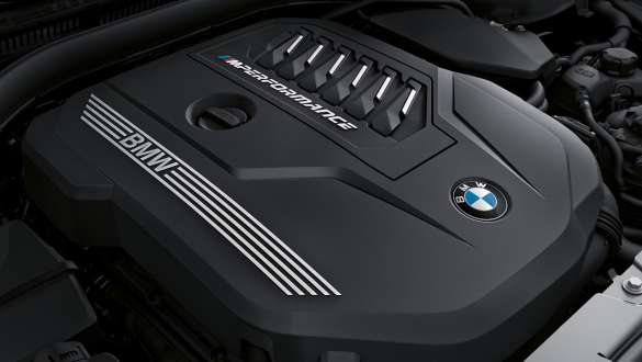 BMW M ツインパワー・ターボ・ガソリン・エンジン BMW M440i xDrive クーペ G22 2020 BMW M440i xDrive クーペ G22 82 2020 直列6気筒BMW M ツインパワー・ターボ・ガソリン・エンジン、クローズアップ