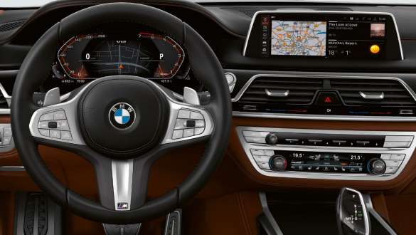 BMW ライブ・コックピット・プロフェッショナル
BMW M760Li xDrive、BMWライブ・コックピット・プロフェッショナル