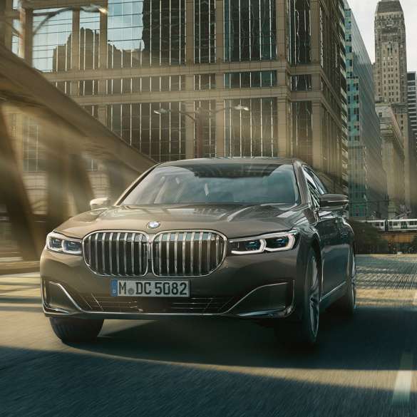 ドライビング・ダイナミクス BMW M760Li xDrive、ドライビング・ダイナミクス