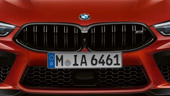 Mキドニー・グリル BMW M8 Competition カブリオレ M 仕様キドニー・グリル。