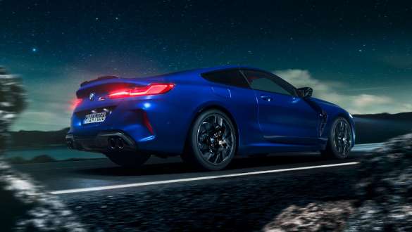 M xDrive. BMW M8 コンペティションクーペ(M xDrive装備)。
