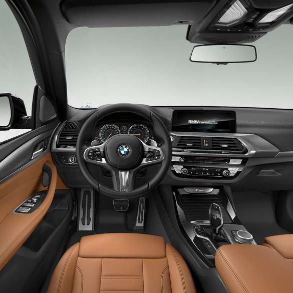 BMW X3 M40d、コックピット。F97 BMW X3 M40d、インテリア、M レザー・ステアリングと M スポーツシートを備えたコックピット。F97
