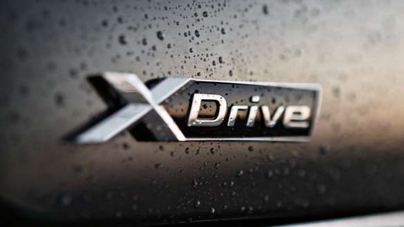 xDriveを搭載したBMW X6 M50i インテリジェント4輪駆動システムのxDriveを装備したBMW X6 M50i