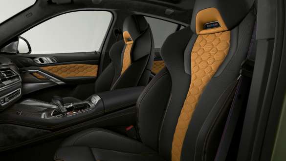 BMW X6 M CompetitionのMマルチファンクション・シート BMW X6 M Competition F96 2020 のインテリア、「メリノ」レザー製Mマルチファンクション・シート