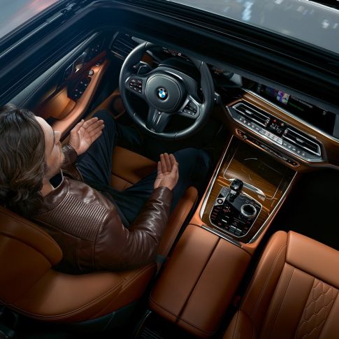 パノラマ・ガラス・サンルーフ BMW X5 パノラマ・ガラス・サンルーフ BMW X5 G05 2018 ミネラル・ホワイト・メタリック