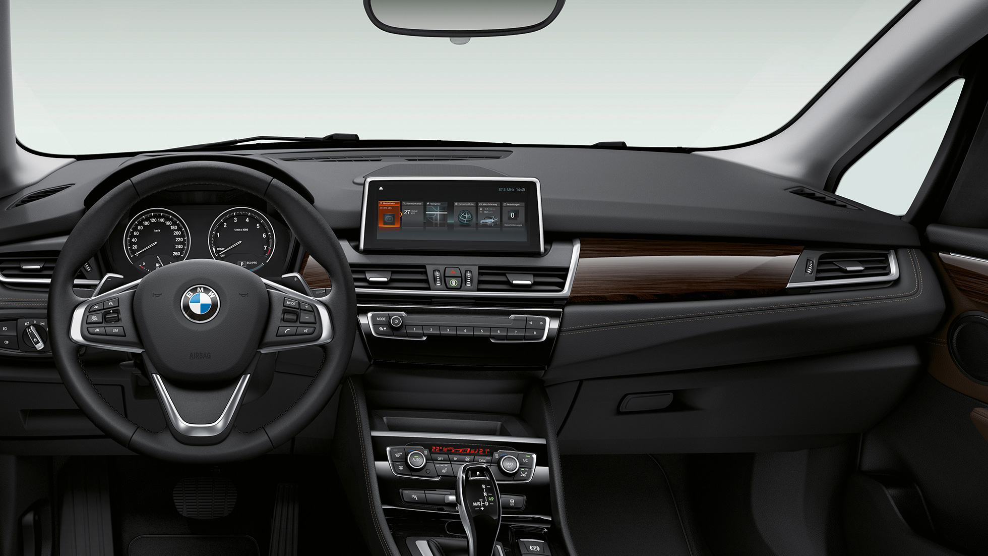 コックピット BMW 2シリーズ アクティブ ツアラー Luxury コックピット BMW 2シリーズ アクティブ ツアラー Luxury 225i xDrive F45 2018