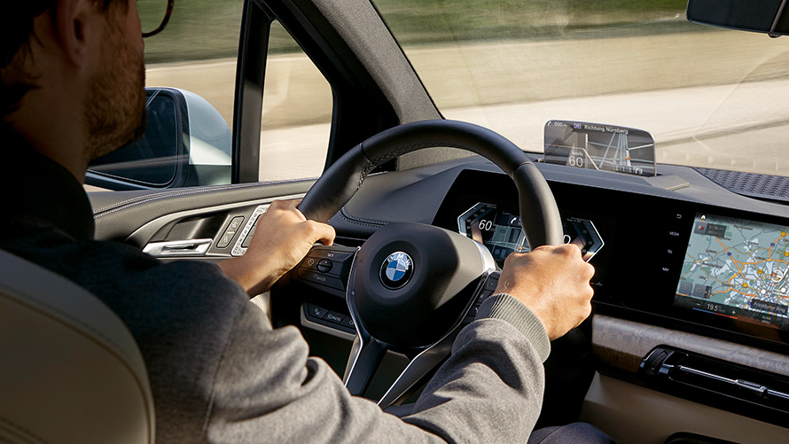 BMW 2シリーズ アクティブ ツアラー (U06): モデル, 主要諸元と価格
