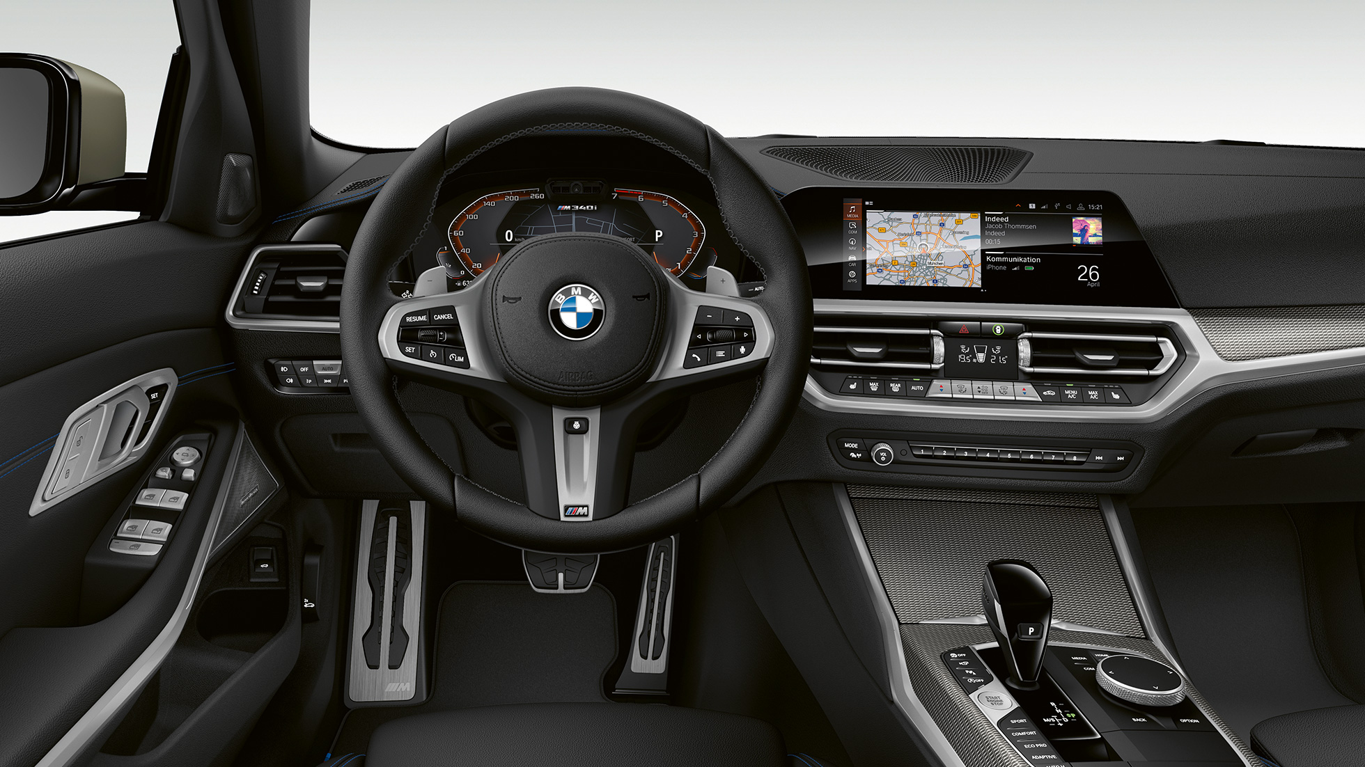 BMW M340i xDrive、コックピット。G20 BMW M340i xDrive、コックピット正面のクローズ・アップ。G20
