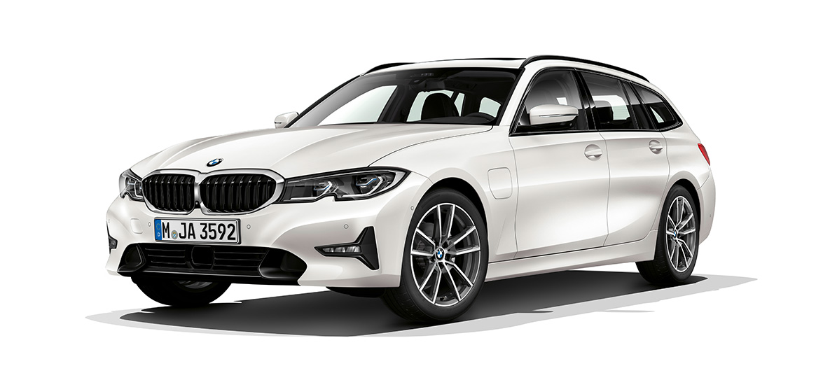 BMW 330e BMW 3 シリーズ ツーリング、BMW 330e