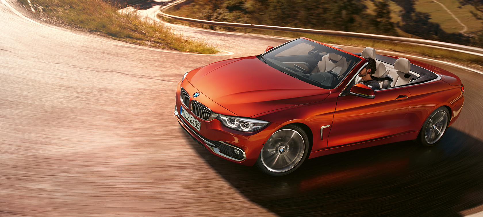 BMW 4シリーズ カブリオレ サイドビュー ドライビング・ダイナミクス F33 BMW 4シリーズ カブリオレ サイドビュー ドライビング・ダイナミクス F33