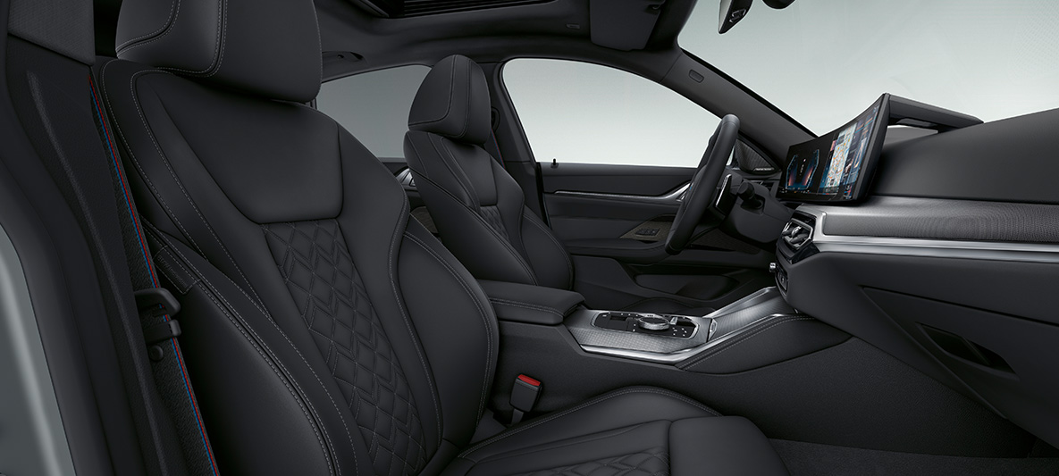 レザー・トリム メリノ ブラックBMW 4シリーズ グラン クーペG26 2021 インテリア BMW Individualエクステンド・レザー・トリム メリノ ブラックBMW 4シリーズ グラン クーペG26 2021 インテリア