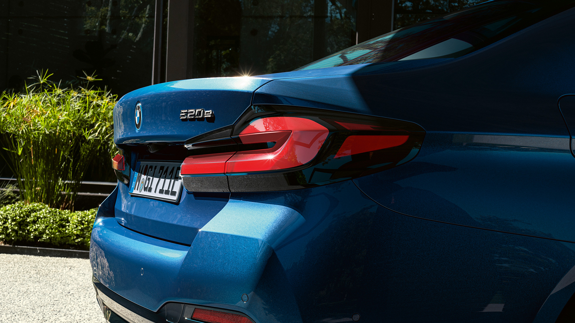 3Dデザイン テールライト BMW 5シリーズセダンG30 3Dデザイン テールライトBMW 5シリーズセダンG30Facelift2020Phytonic Blueクローズアップリア