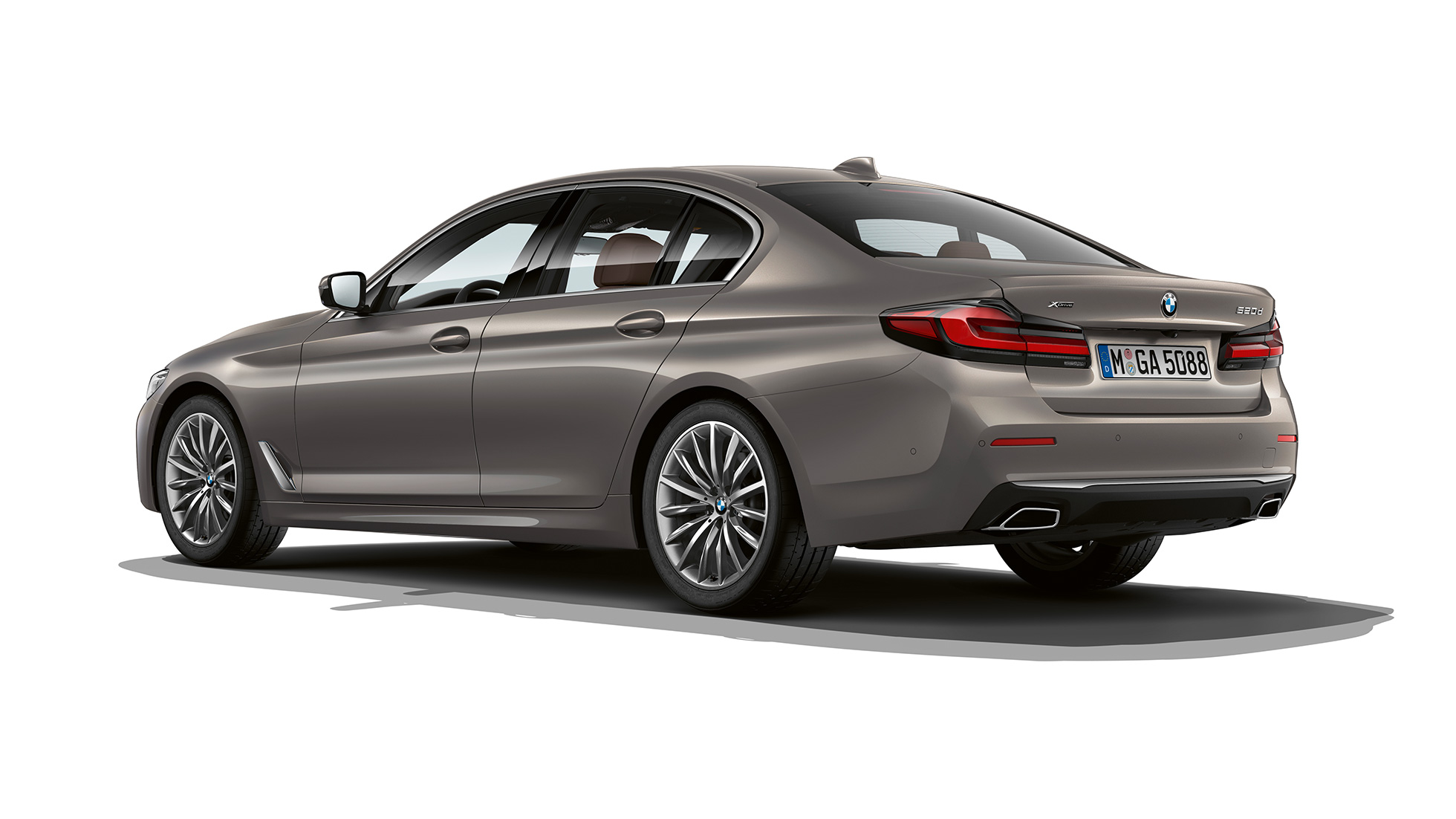 BMW5シリーズセダンG30ラグジュアリーラインリア BMW 5シリーズ セダン520D xDrive G30 2020ラグジュアリーラインin Bernina Grey3Quarter背面ビュー