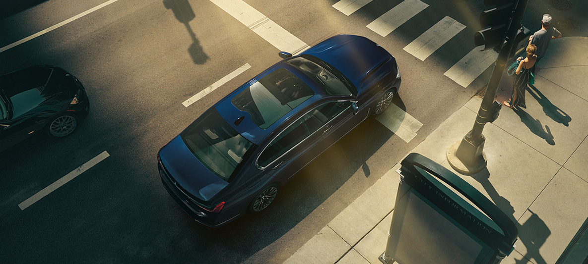 BMW Individual 7シリーズ 俯瞰図 BMW Individual 7シリーズ のレッドの俯瞰図