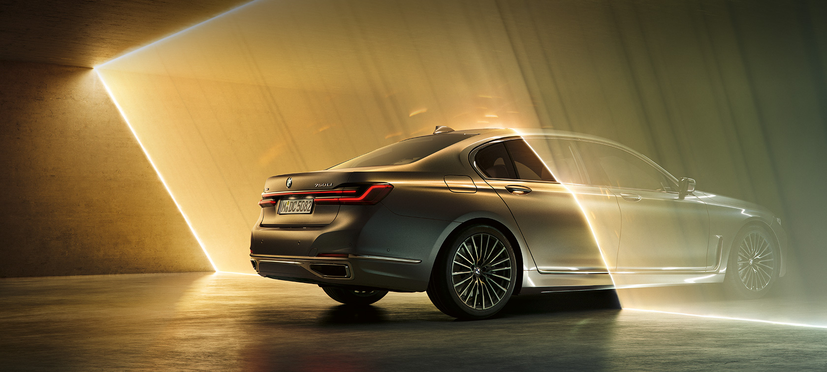 BMW 7シリーズ セダンG12主要諸元