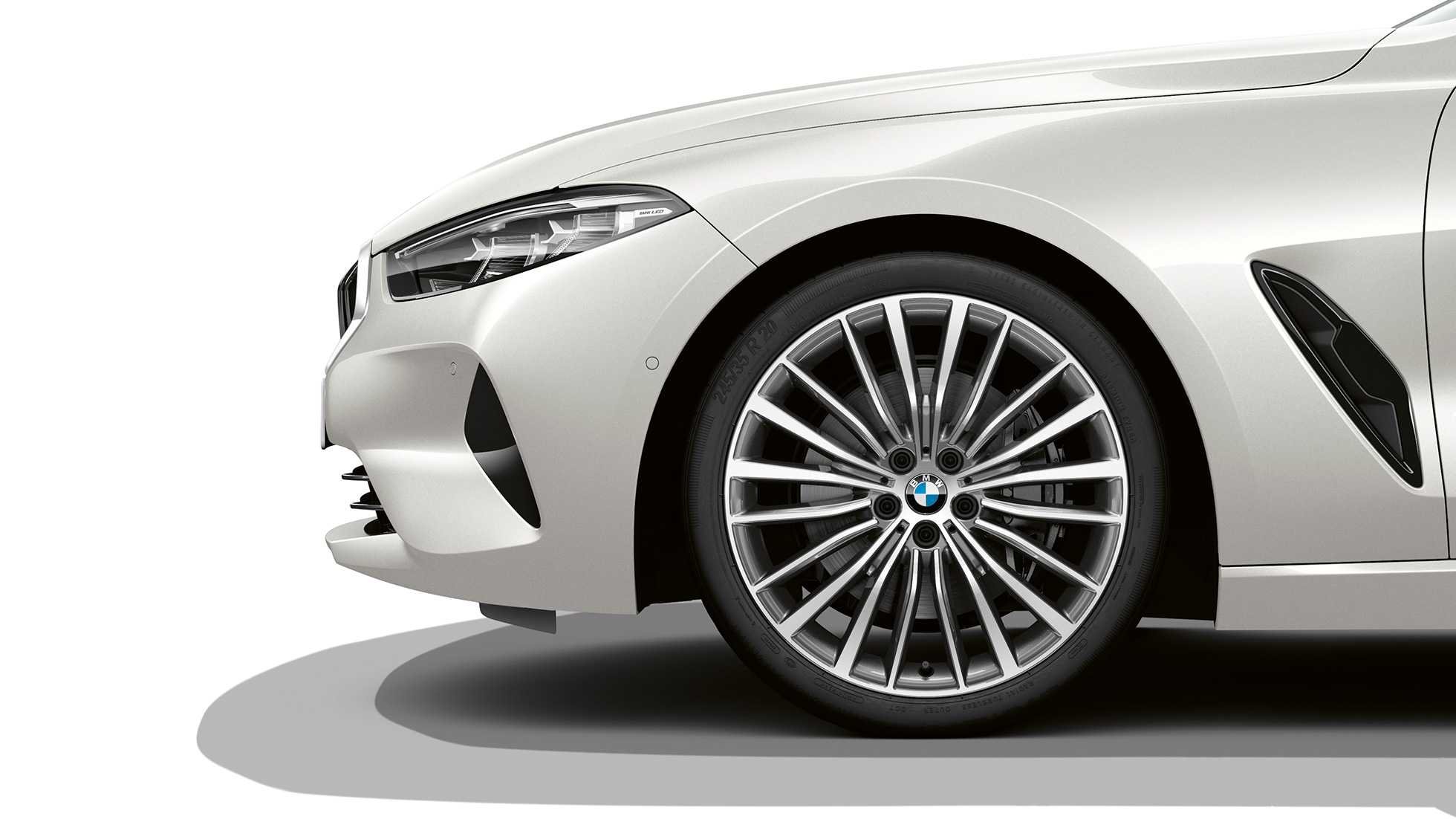 19インチ・ライト・アロイ・ホイール・マルチスポーク・スタイリング731バイ・カラー。 BMW 8シリーズ クーペ、19インチ・ライト・アロイ・ホイール・マルチスポーク・スタイリング731バイ・カラー。