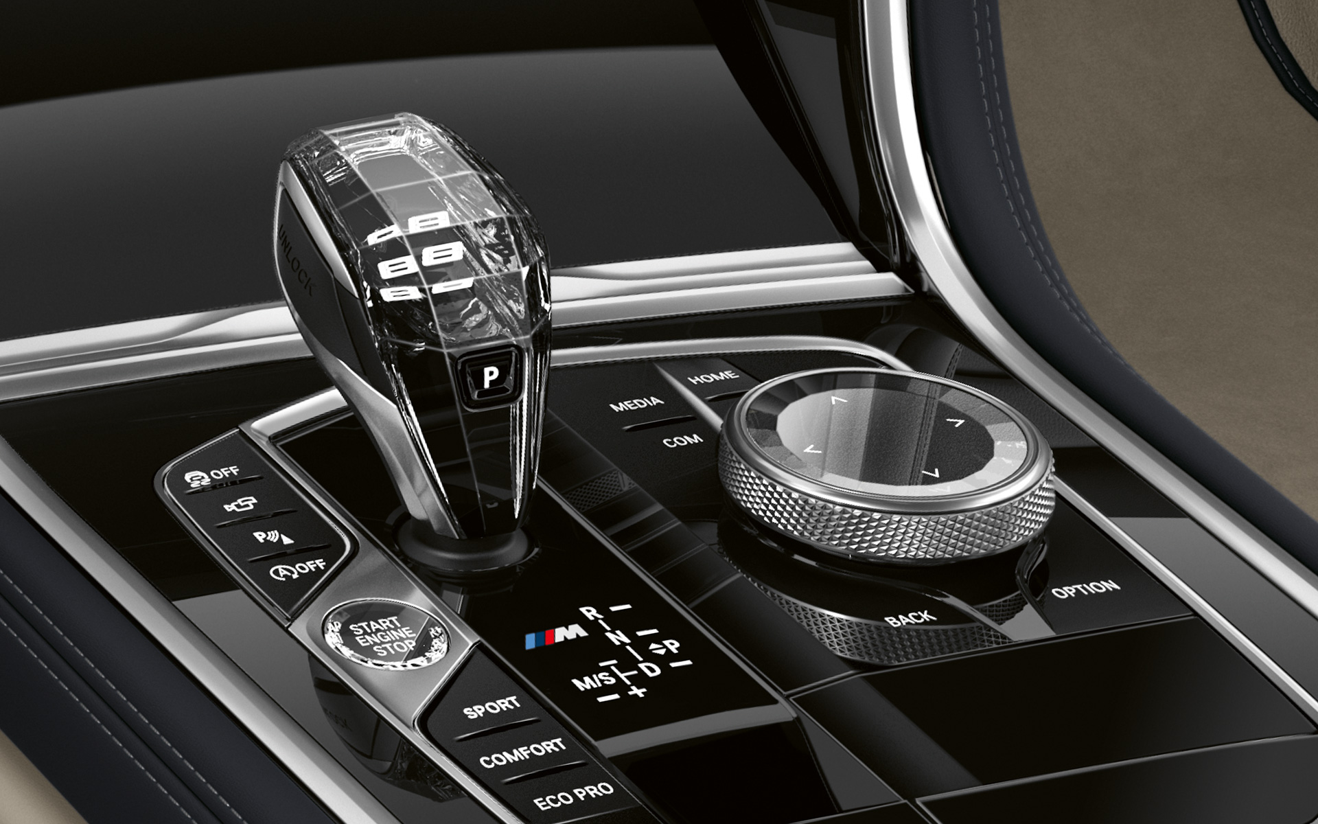 フローズン・テンプテーションのコックピット BMW 8 シリーズ グラン クーペ、フローズン・テンプテーションのコックピット