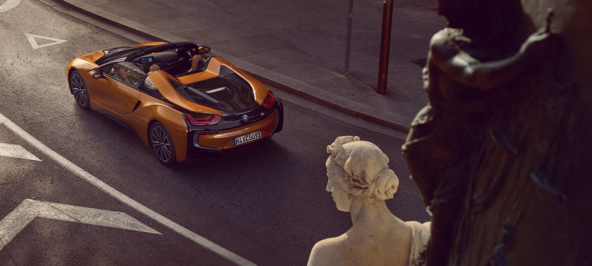 BMW i8 ロードスター リヤビュー I15 BMW i8 ロードスター リヤビュー I15