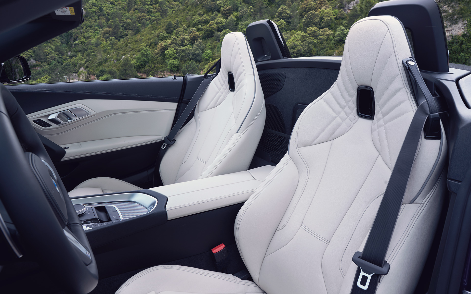 BMW Z4 M40i G29 2022 M スポーツ・シート（運転席&助手席）