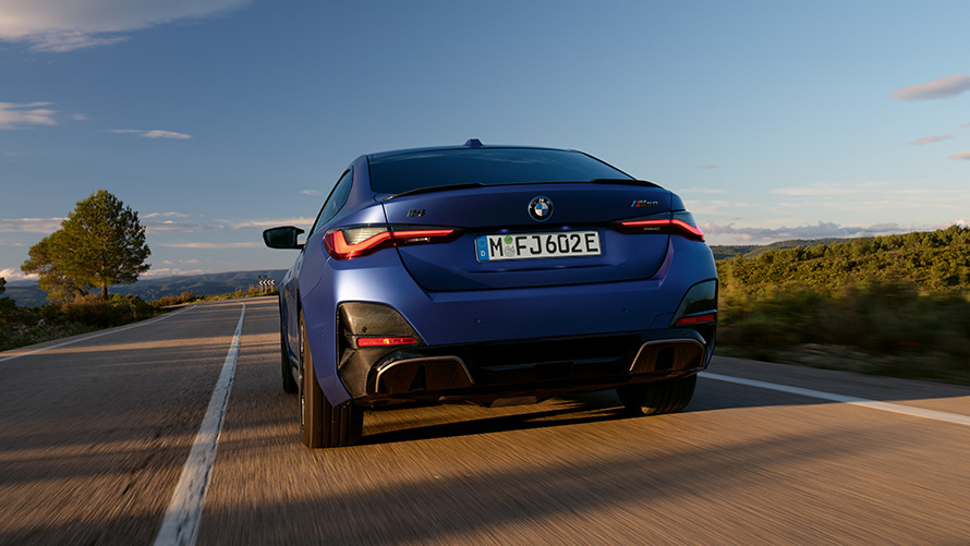 BMW i4 M50 G26 電気自動車 2021 ドライビング・モード SPORT+ BMW i4 M50 G26 電気自動車 2021 サウンド・ドライビング・モード SPORT+