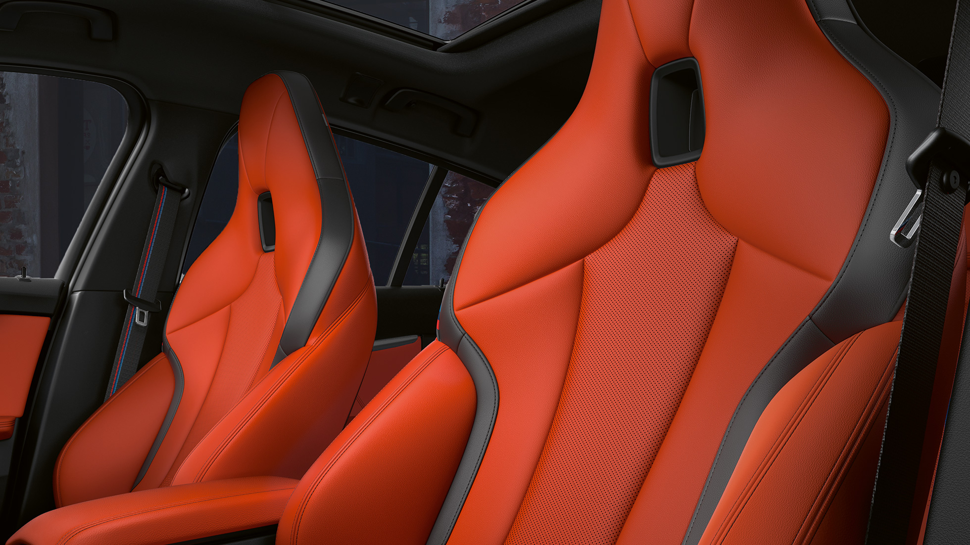 ヘッドレストが組み込まれたM・スポーツ・シート。 F40 BMW M135i xDriveのインテリア、ヘッドレストが組み込まれた躍動感あふれるM・スポーツ・シート。 F40