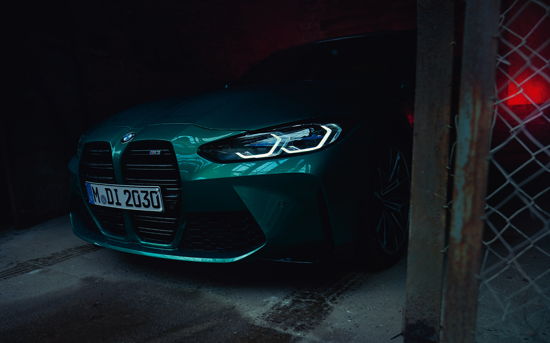 BMW M3 セダン G80 2020 アイル・オブ・マン・グリーン（メタリック） 側面フロント