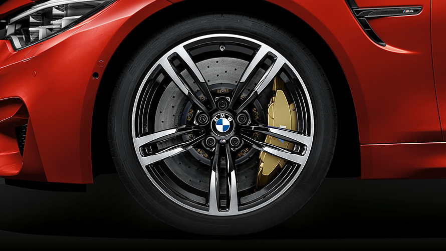 F82 F82