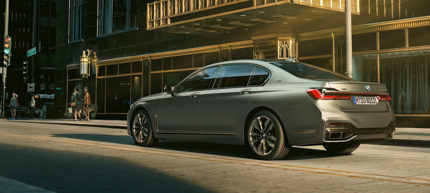 BMW M760Li xDrive BMW M760Li xDrive 、デザイン、ダイナミック