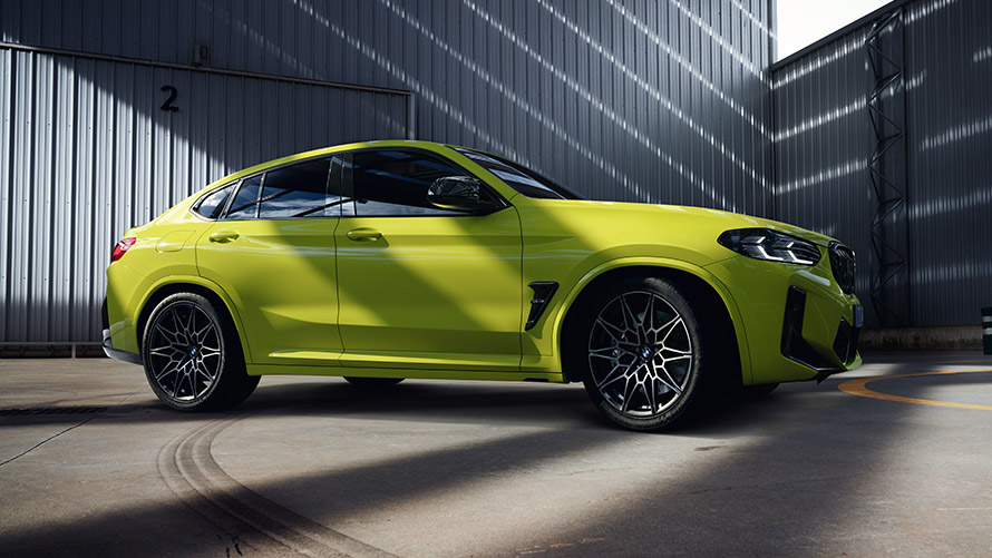 BMW X4 M F98 サイド・ビュー BMW M シリーズ、BMW X4 M F98 サイド・ビュー