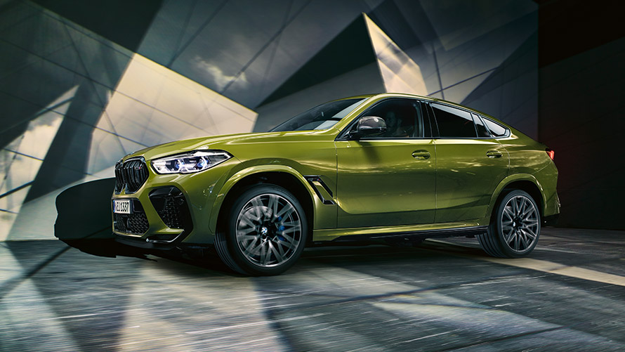 BMW X6 M F96 斜めからのサイド・ビュー BMW M シリーズ、BMW X6 M F96 斜めからのサイド・ビュー