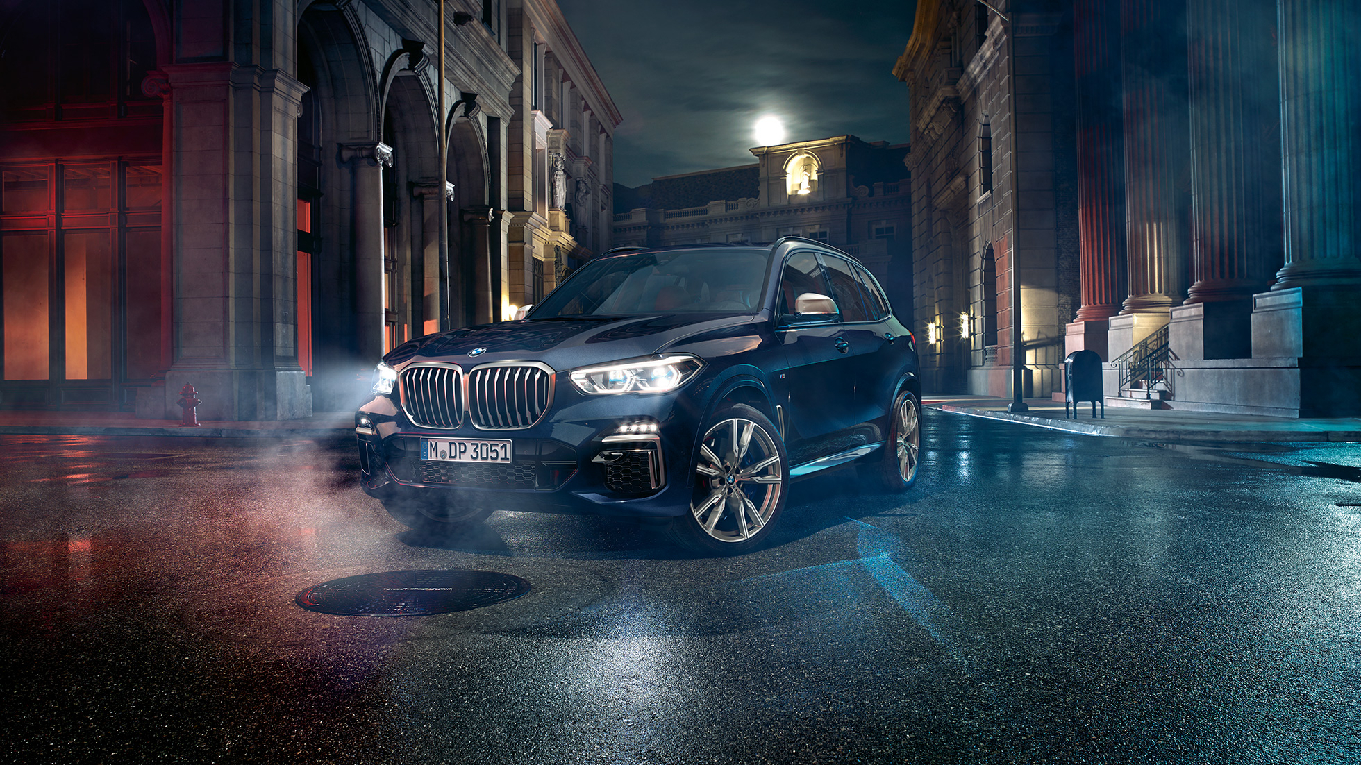 ヘッドライト、BMW X5 M50i X レーザーライト搭載ヘッドライト、BMW X5 M50i G05 カーボンブラック・メタリックのスリークウォーター・フロントビュー
