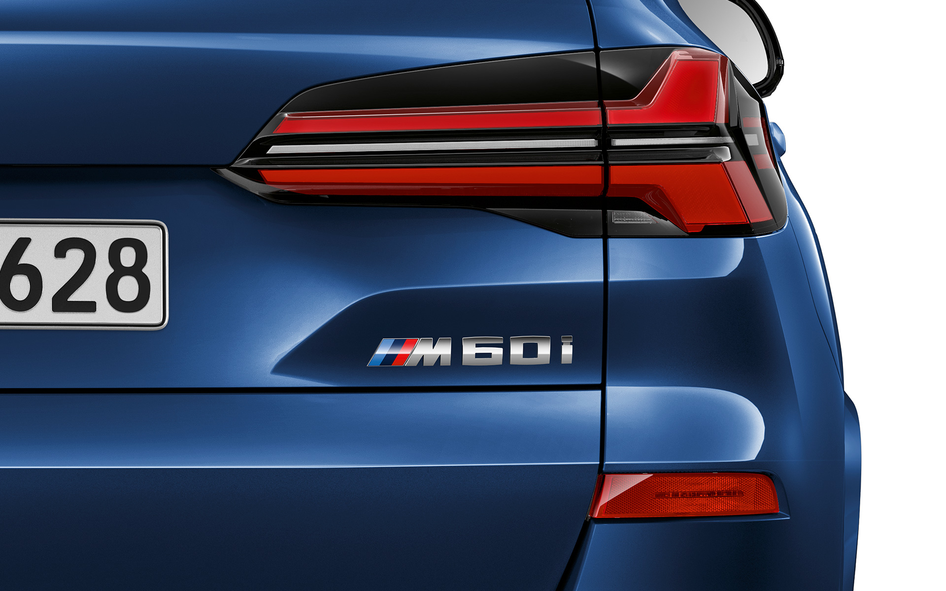 BMW X5 M60i G05 MP テールライト クローズアップ