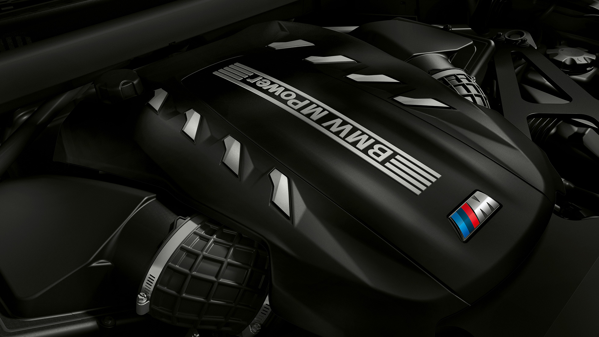 高性能の8気筒Mツインパワー・ターボ・ガソリン・エンジンを搭載したBMW X6 M Competition 高性能の8気筒Mツインパワー・ターボ・ガソリン・エンジンを搭載したBMW X6 M Competition F96 2020のクローズアップ