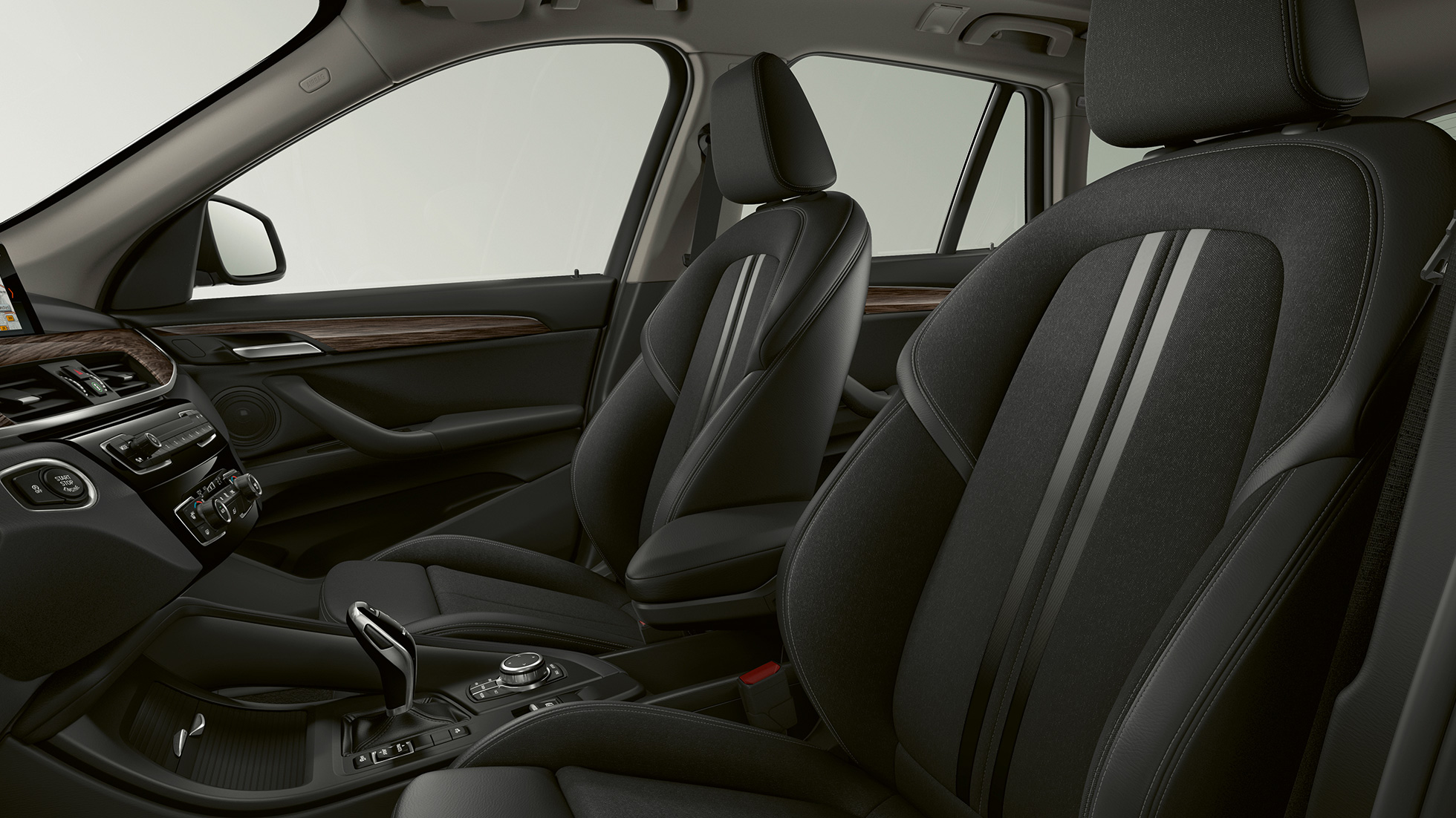 BMW X1、Advantageモデル、シート表面 F48 BMW X1、Advantageモデル、インテリア、シート表面に焦点 F48