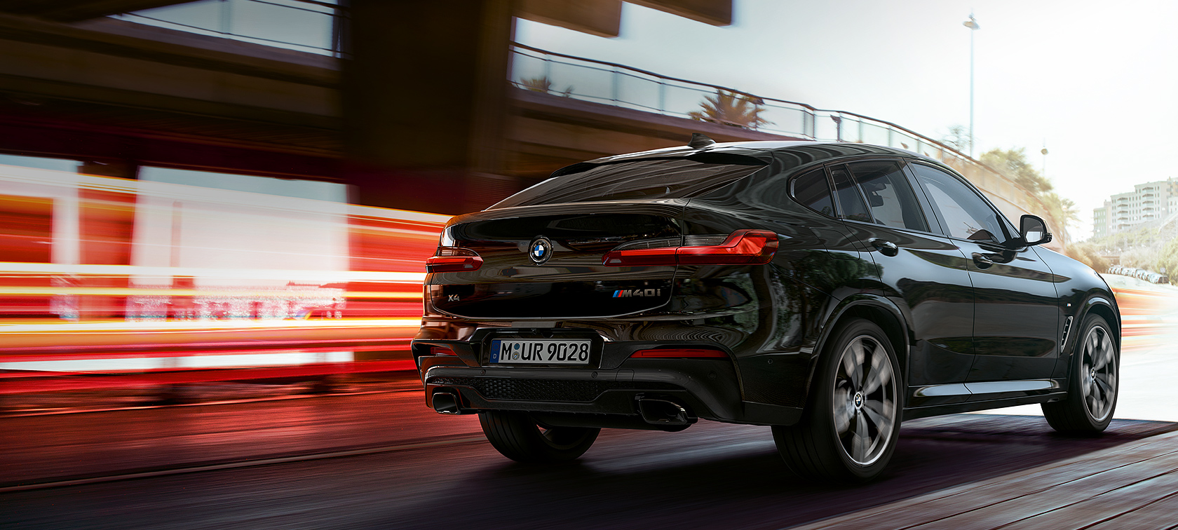 BMW X4 M40i リヤビュー G02 BMW X4 M40i リヤビュー G02