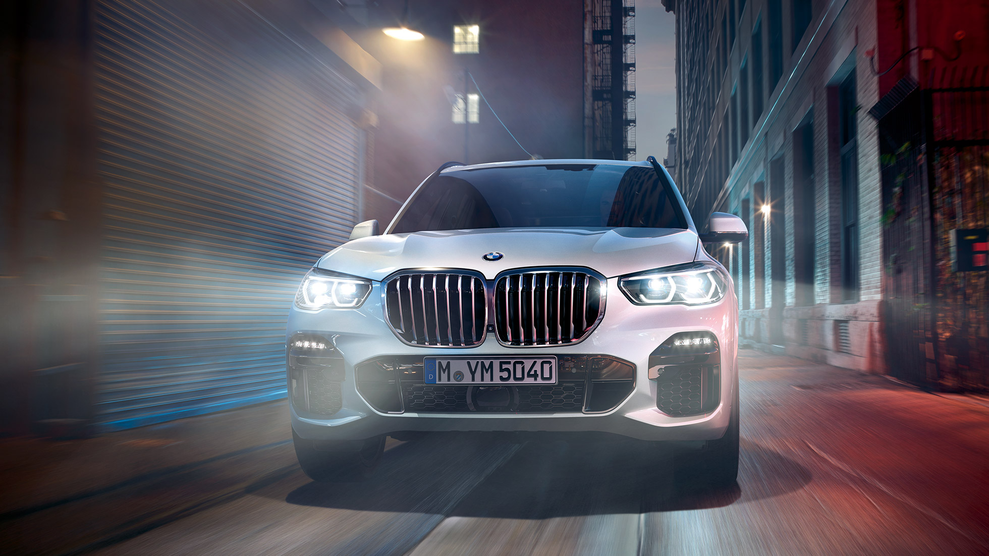 BMW X5 フロント・ビュー BMW X5 G05 2018 ミネラル・ホワイト・メタリック フロント・ビュー