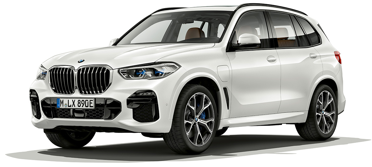 BMW X5 xDrive45e 斜めからのフロント・ビュー BMW X5 xDrive45e G05 2018 ミネラル・ホワイト・メタリック 上空からのビュー 斜めからのフロント・ビュー