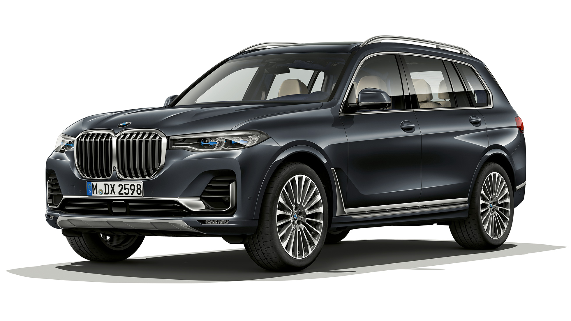 BMW X7 デザインピュアエクセレンス G07 デザインピュアエクセレンス仕様 BMW X7 のスリークォータービューによるスタジオ写真 G07